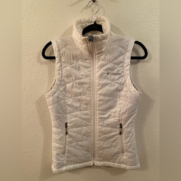 Columbia sportswear women’s lightweight white vest. Omni heat. XS - Picture 1 of 6